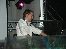 MÁCHÁČ 2005